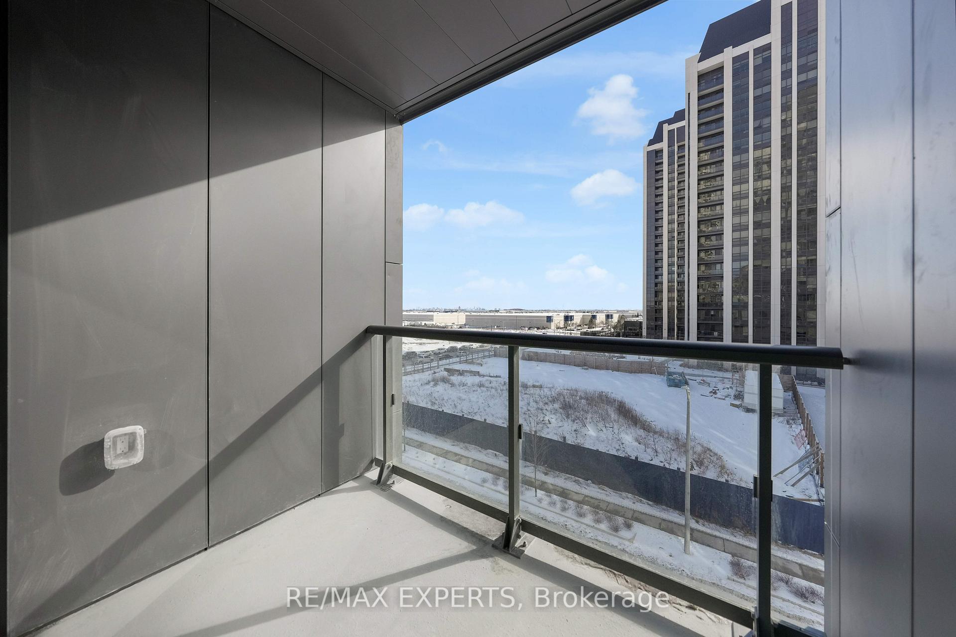 Photo 24 of Unit 418, 10 Abeja Street, Vaughan, Concord — HOMEH