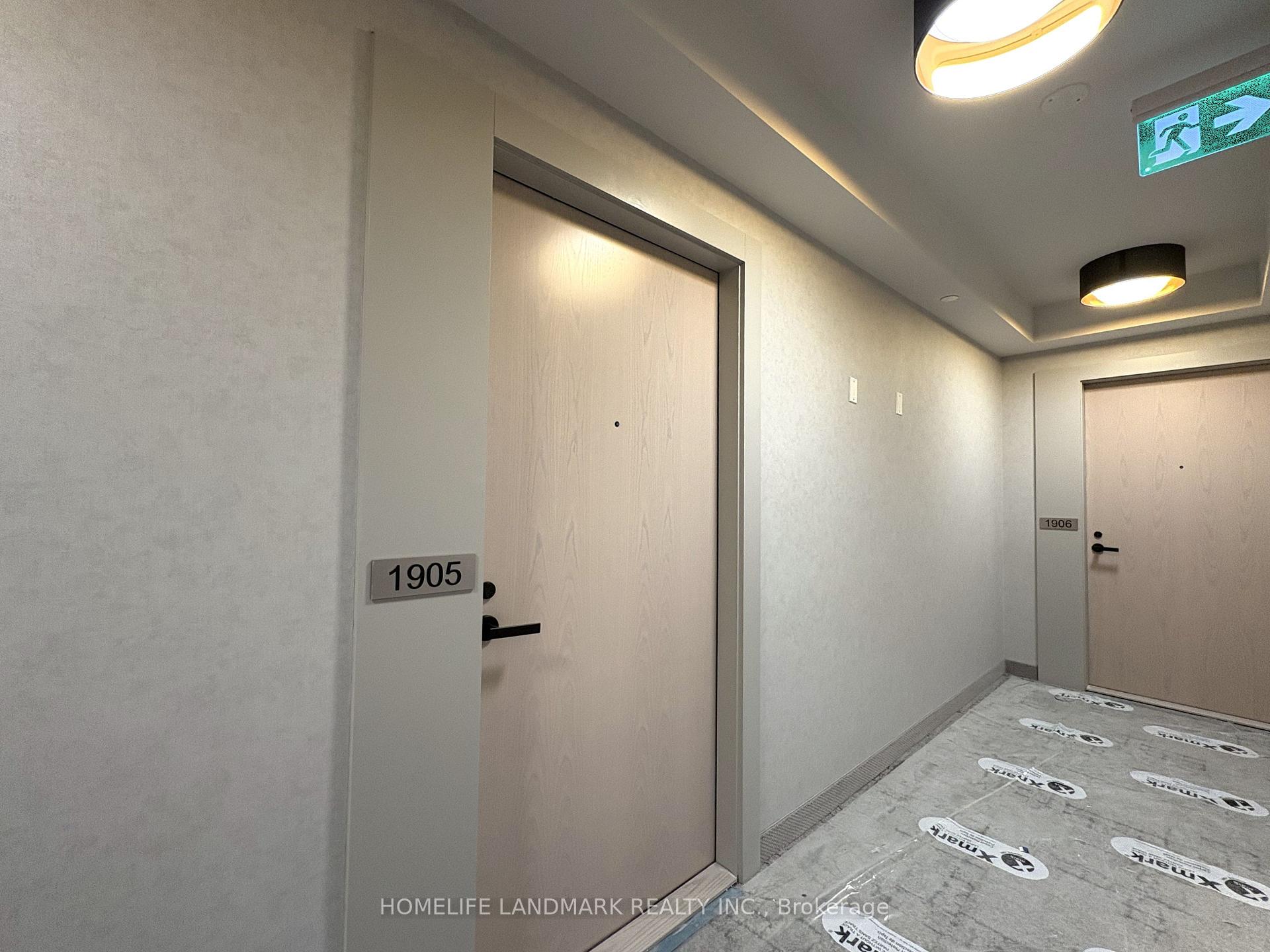 Photo 2 of Unit 1905, 8 Interchange Way, Vaughan, Vaughan Corporate Centre — HOMEH