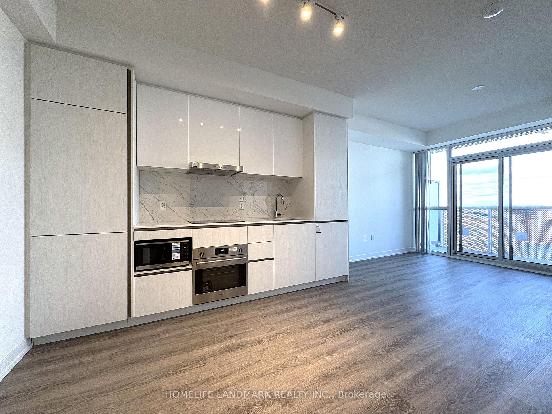 Photo 3 of Unit 1905, 8 Interchange Way, Vaughan, Vaughan Corporate Centre — HOMEH