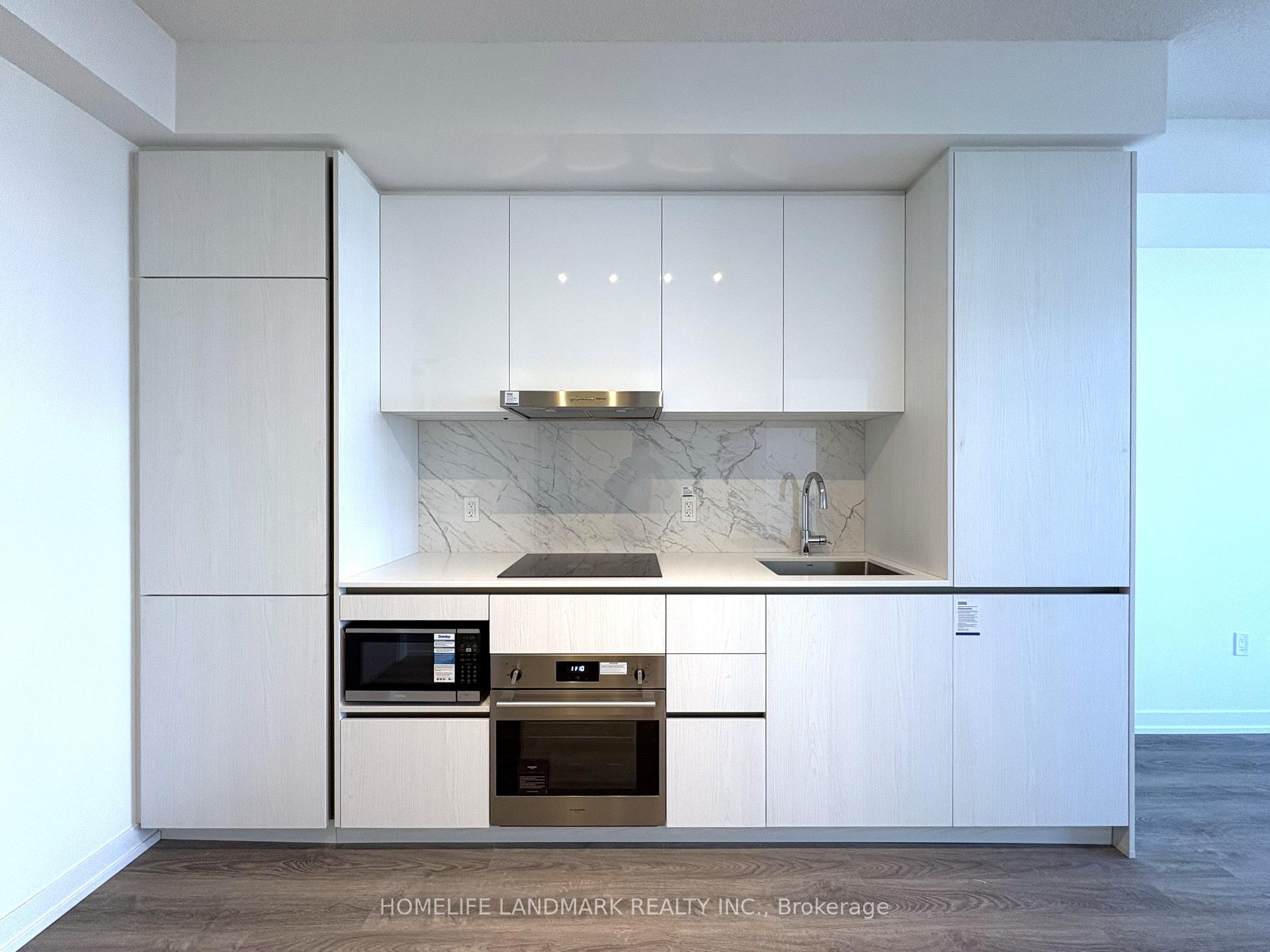 Photo 5 of Unit 1905, 8 Interchange Way, Vaughan, Vaughan Corporate Centre — HOMEH