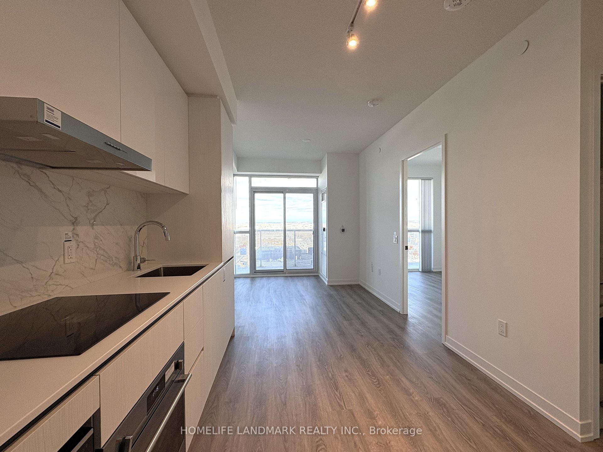 Photo 8 of Unit 1905, 8 Interchange Way, Vaughan, Vaughan Corporate Centre — HOMEH