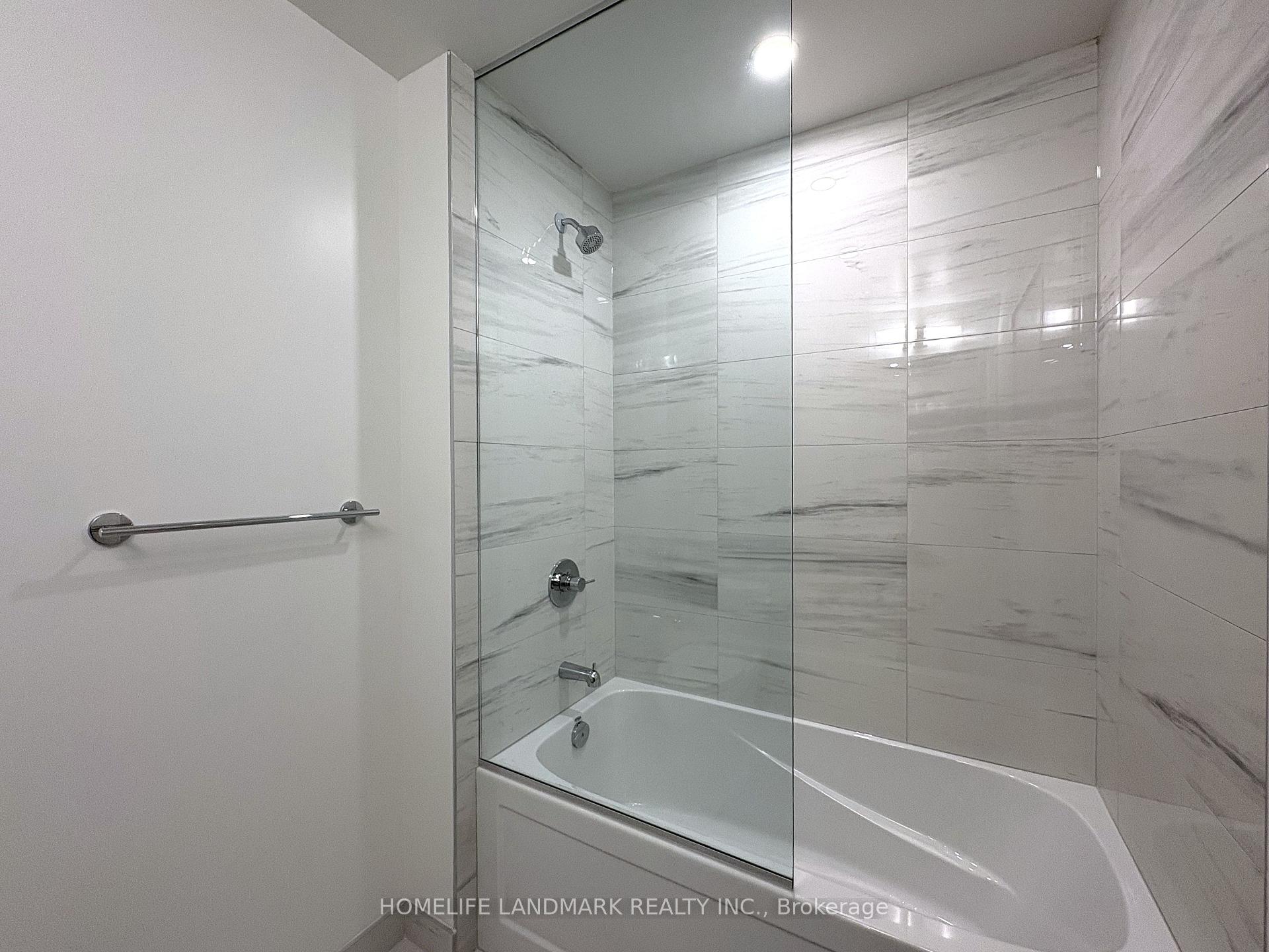 Photo 17 of Unit 1905, 8 Interchange Way, Vaughan, Vaughan Corporate Centre — HOMEH
