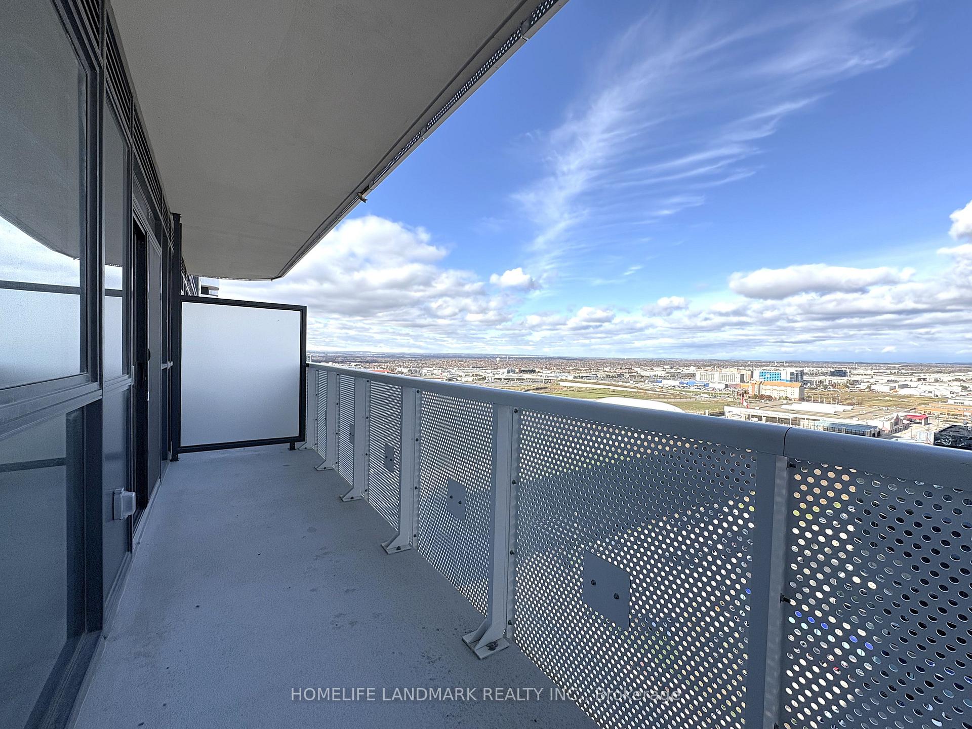 Photo 18 of Unit 1905, 8 Interchange Way, Vaughan, Vaughan Corporate Centre — HOMEH