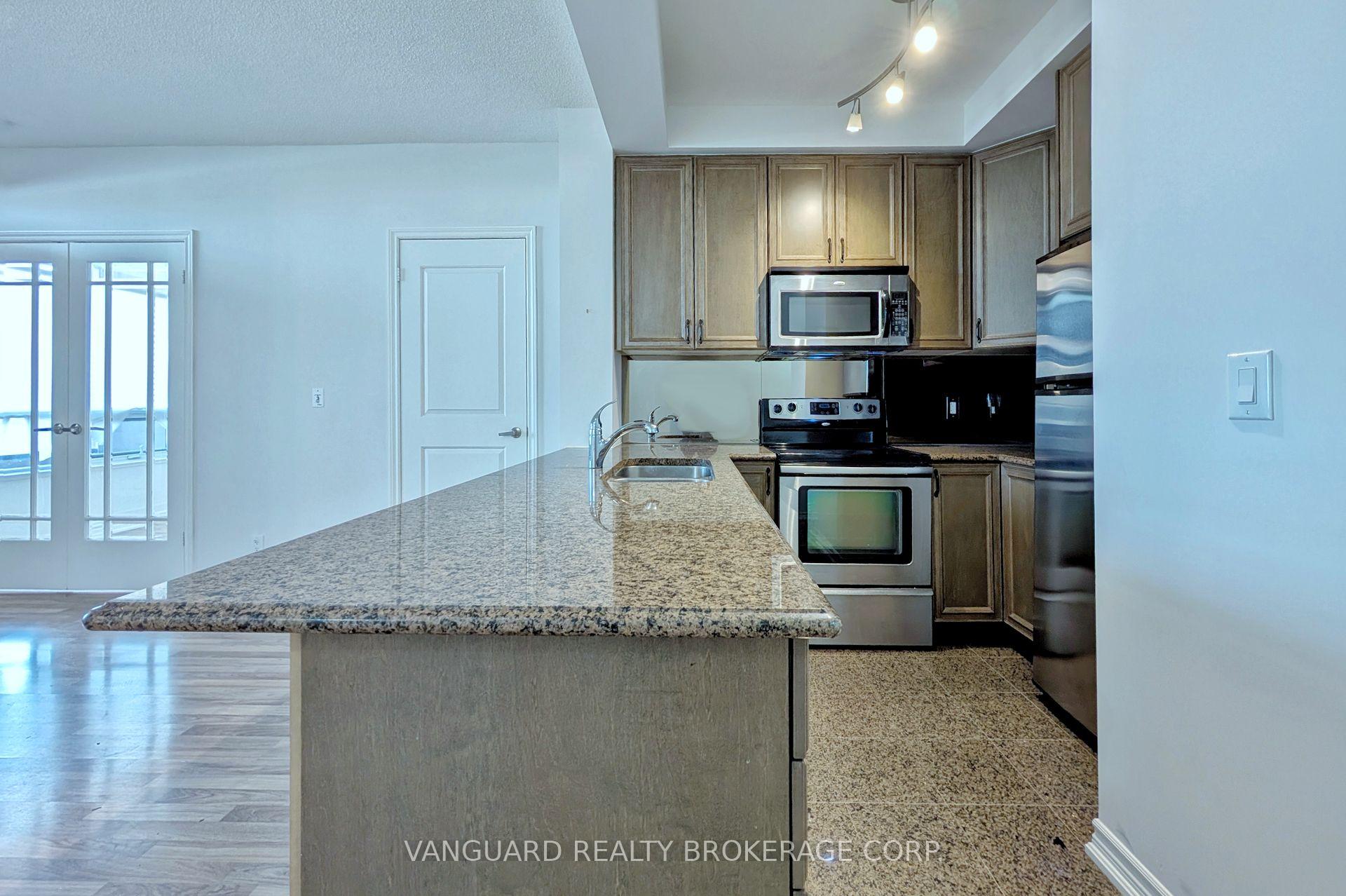 Photo 9 of Unit 1114, 9235 Jane Street, Vaughan, Maple — HOMEH