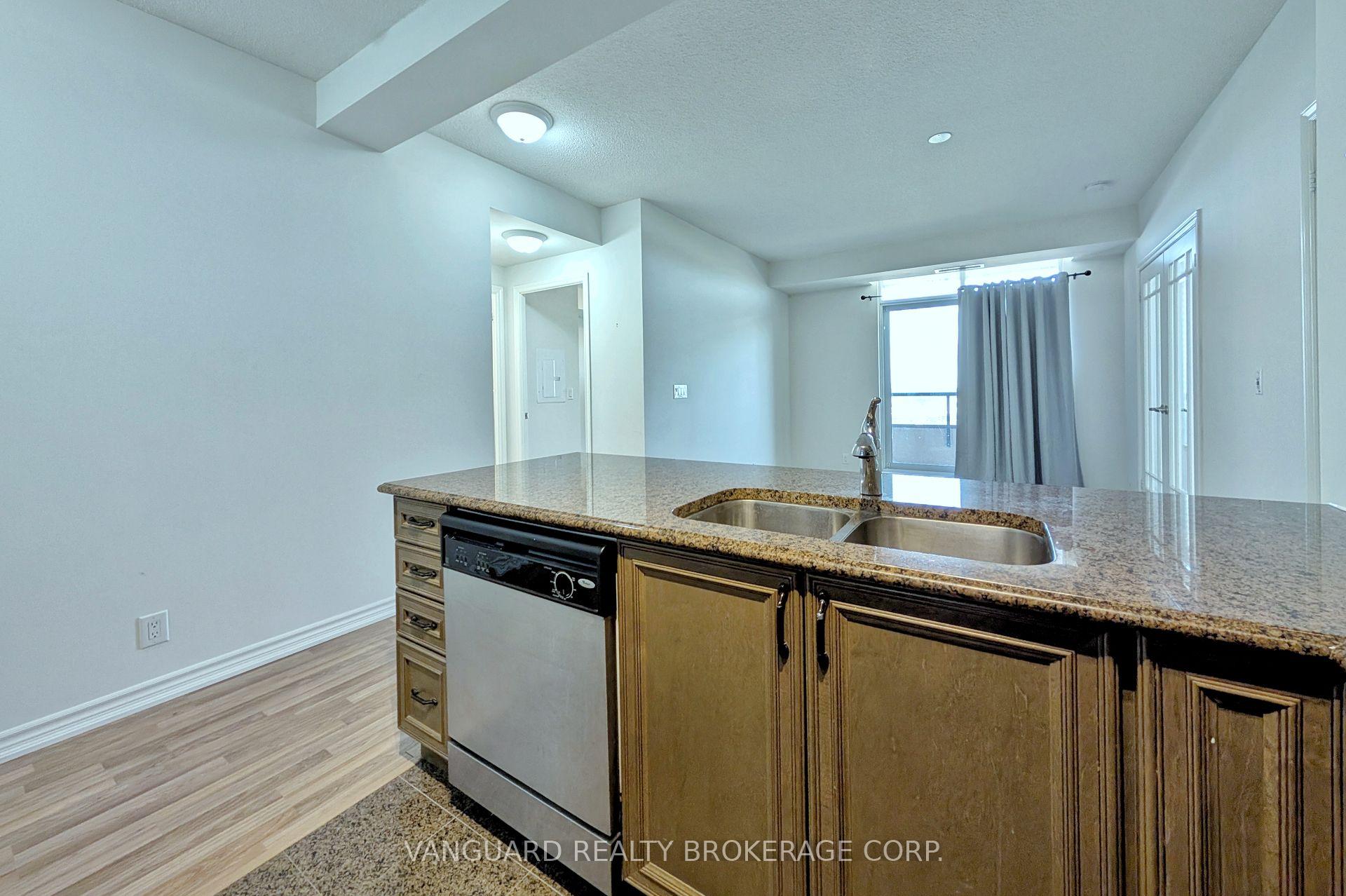 Photo 13 of Unit 1114, 9235 Jane Street, Vaughan, Maple — HOMEH