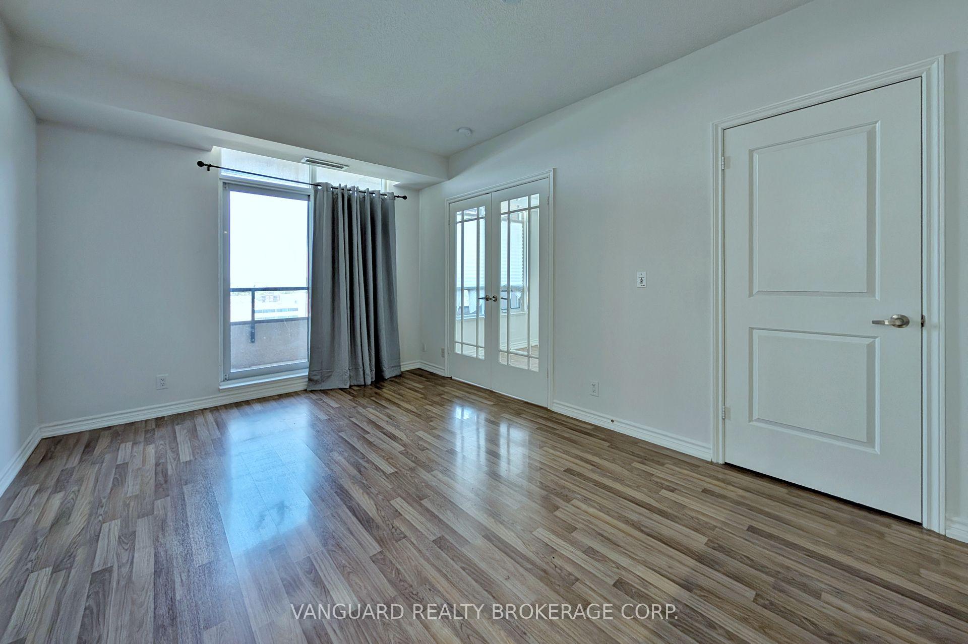 Photo 14 of Unit 1114, 9235 Jane Street, Vaughan, Maple — HOMEH