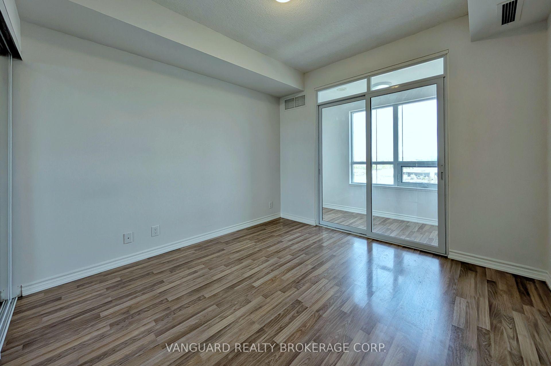 Photo 23 of Unit 1114, 9235 Jane Street, Vaughan, Maple — HOMEH