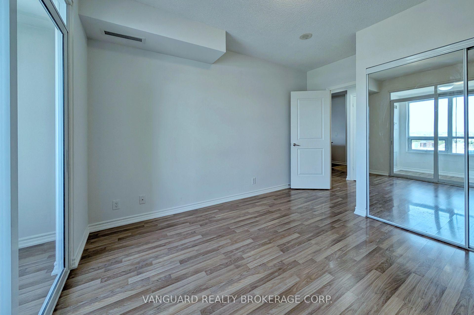 Photo 25 of Unit 1114, 9235 Jane Street, Vaughan, Maple — HOMEH