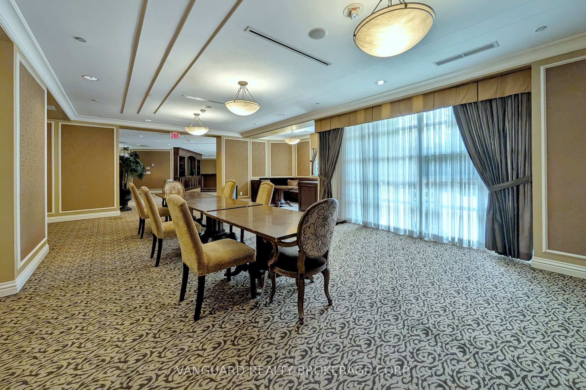 Photo 44 of Unit 1114, 9235 Jane Street, Vaughan, Maple — HOMEH