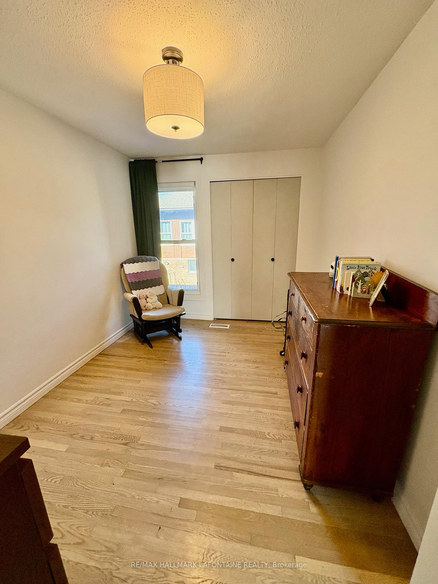 Photo 17 of 785 B Ridgewood Avenue, Ottawa, Mooneys Bay/Riverside Park — HOMEH