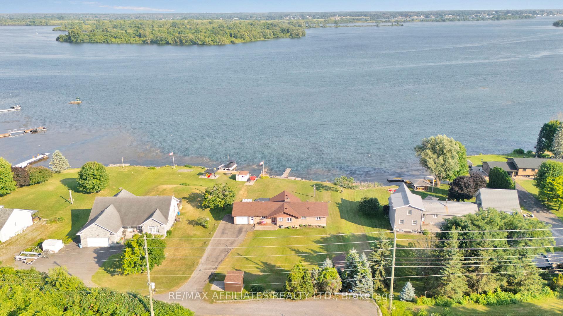 Photo 3 of 1509 County Rd 2, Edwardsburgh/Cardinal, Edwardsburgh/Cardinal Twp — HOMEH