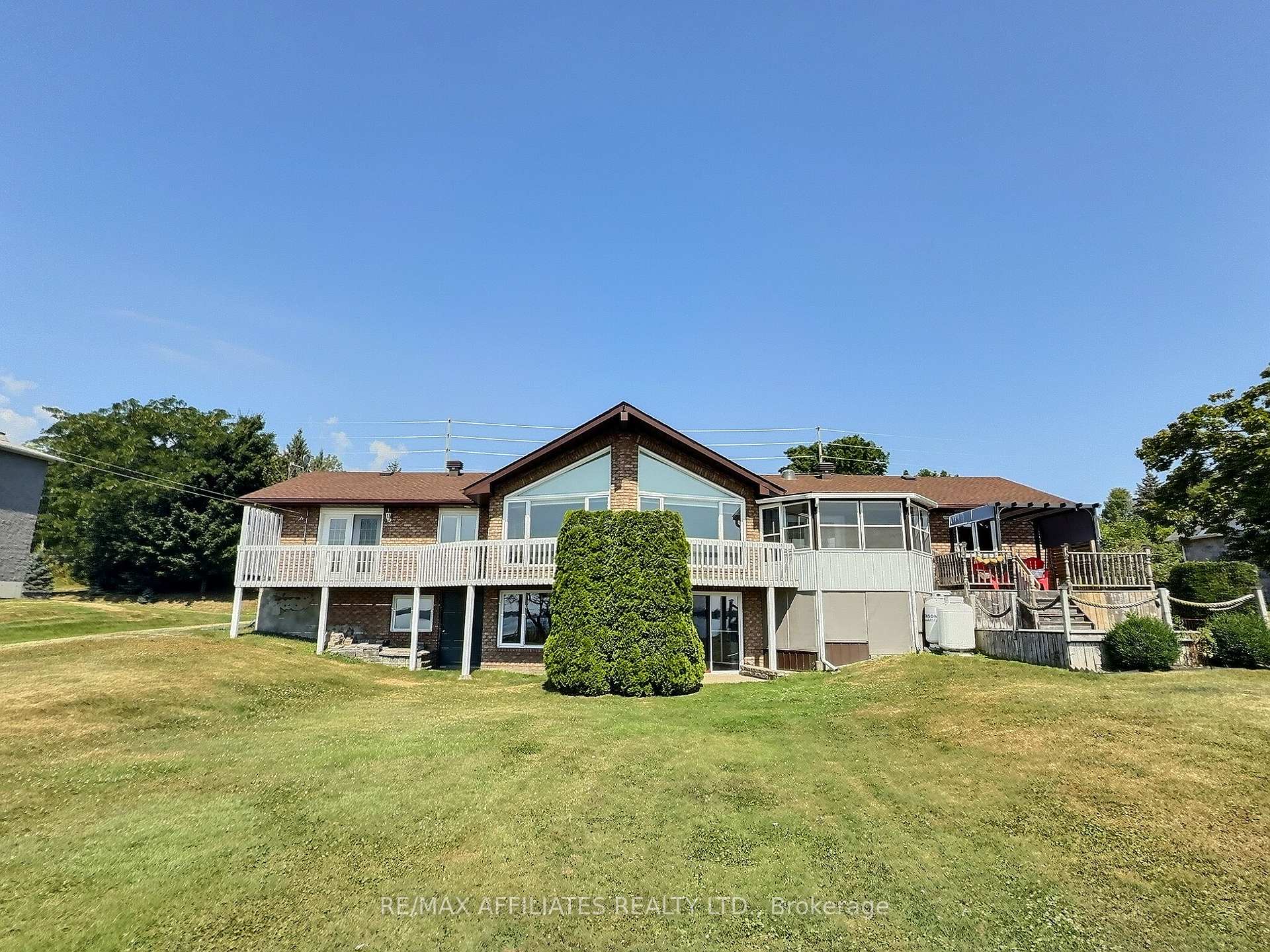 Photo 5 of 1509 County Rd 2, Edwardsburgh/Cardinal, Edwardsburgh/Cardinal Twp — HOMEH