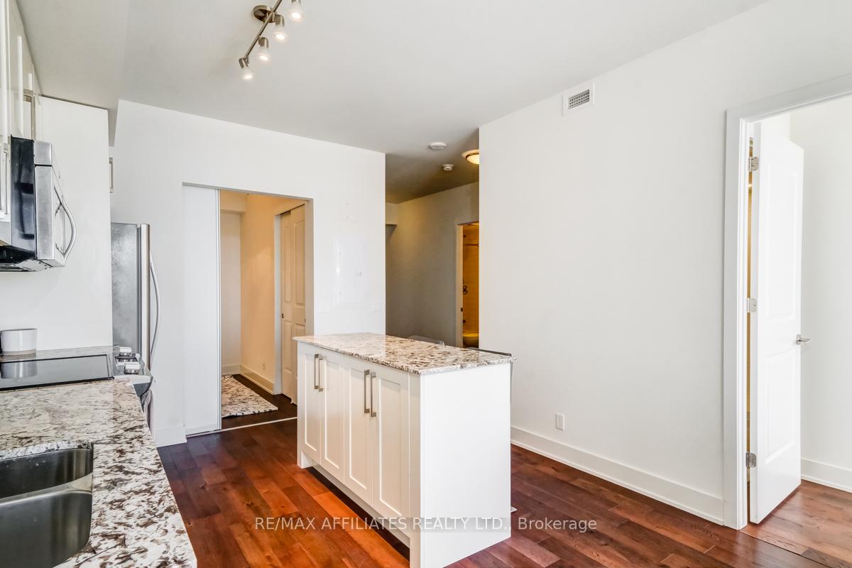 Photo 12 of Unit 701, 485 Richmond Road, Ottawa, Westboro West — HOMEH
