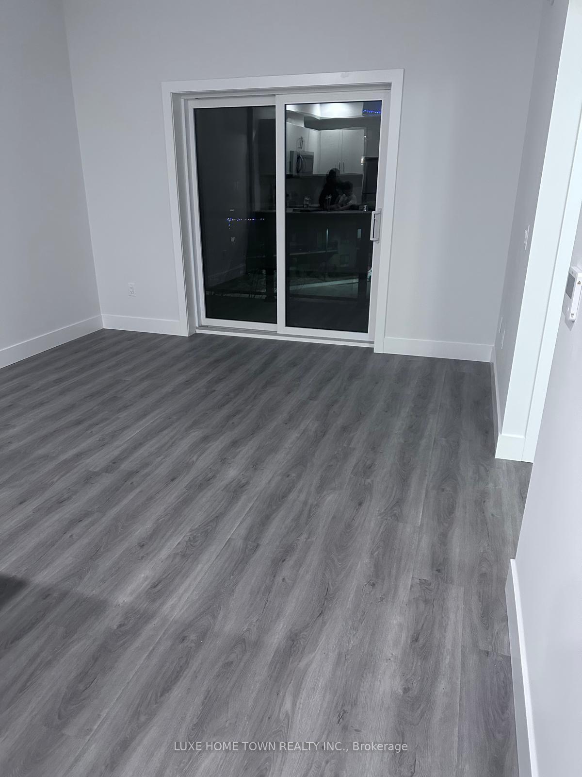 Photo 6 of Unit 210, 1000 Lackner Place, Kitchener — HOMEH