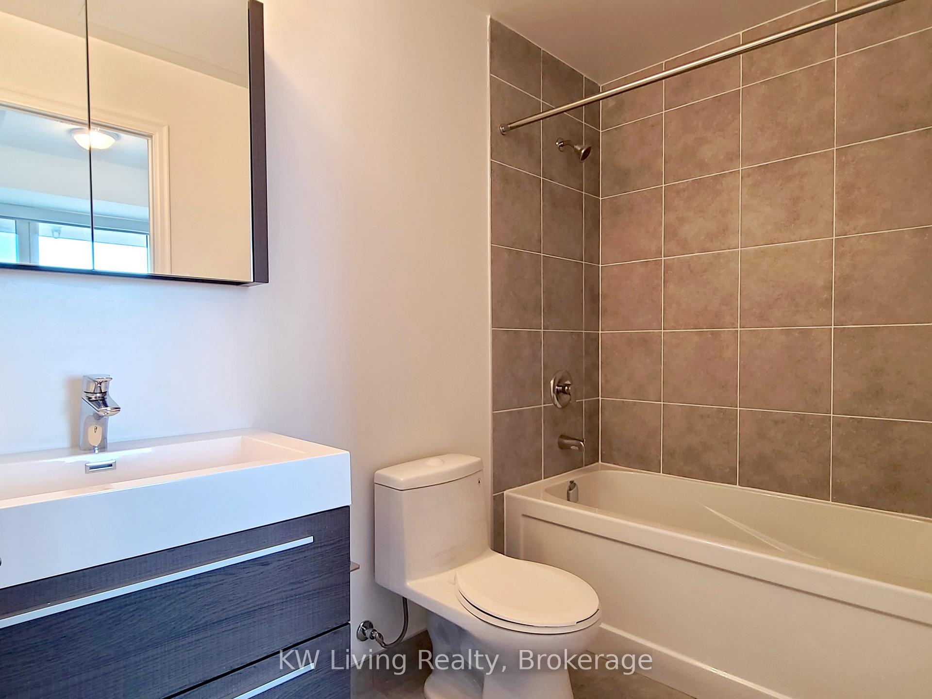 Photo 31 of Unit 628A, 10 Rouge Valley Drive W, Markham, Unionville — HOMEH