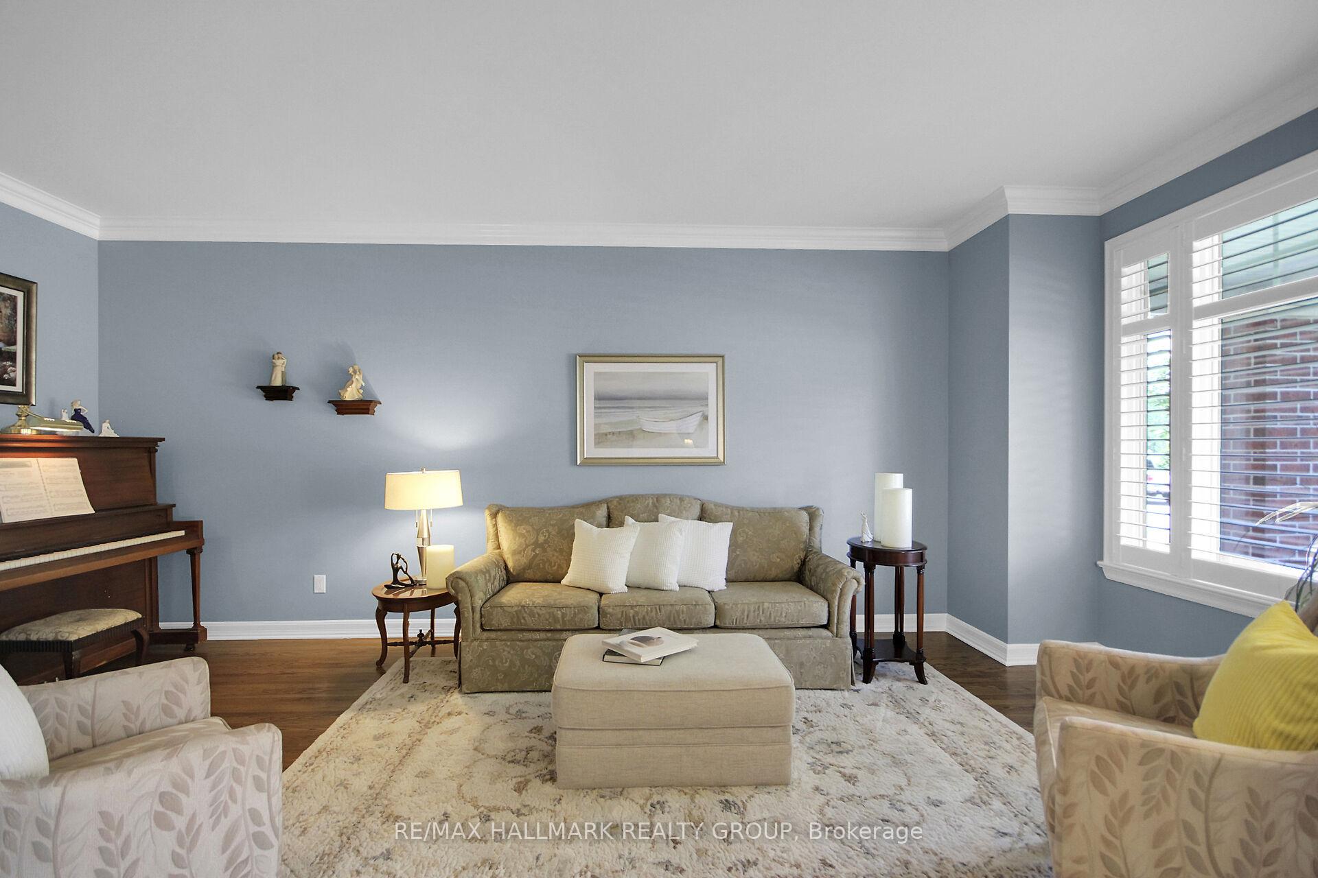 Photo 6 of 30 Oakbriar Crescent, Ottawa, Barrhaven - Stonebridge — HOMEH