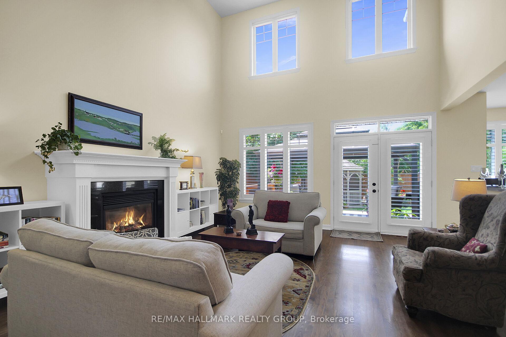 Photo 9 of 30 Oakbriar Crescent, Ottawa, Barrhaven - Stonebridge — HOMEH