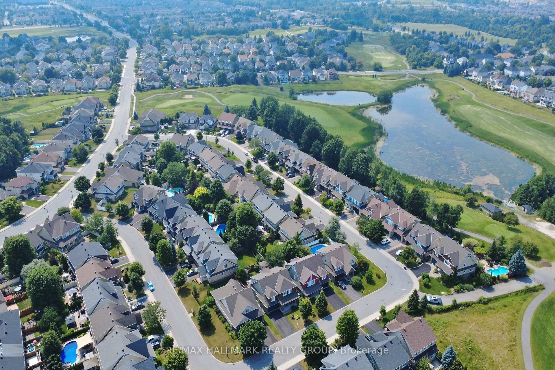 Photo 34 of 30 Oakbriar Crescent, Ottawa, Barrhaven - Stonebridge — HOMEH
