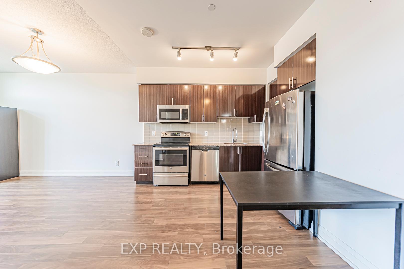 Photo 14 of Unit 308, 7167 Yonge Street, Markham, Grandview — HOMEH