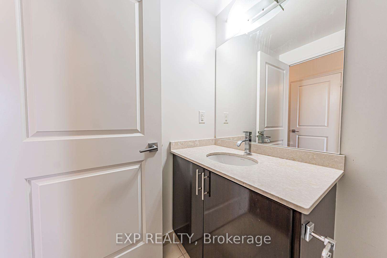 Photo 19 of Unit 308, 7167 Yonge Street, Markham, Grandview — HOMEH