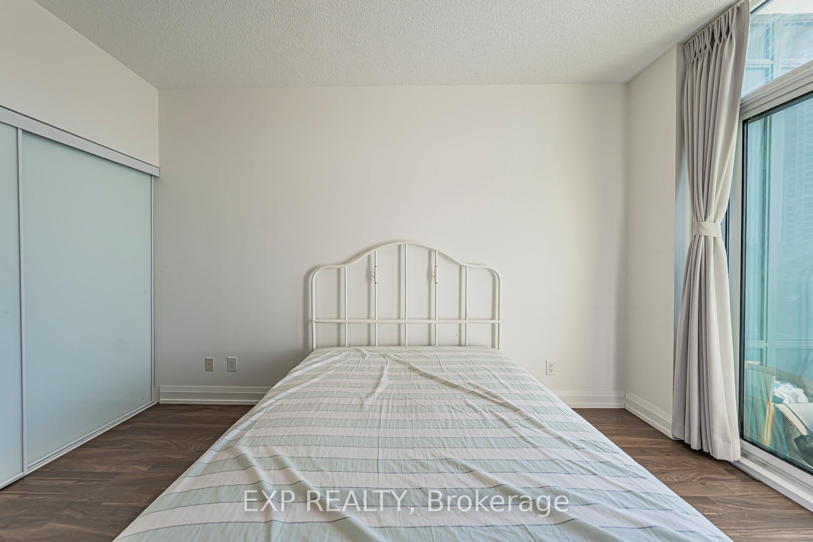 Photo 26 of Unit 308, 7167 Yonge Street, Markham, Grandview — HOMEH