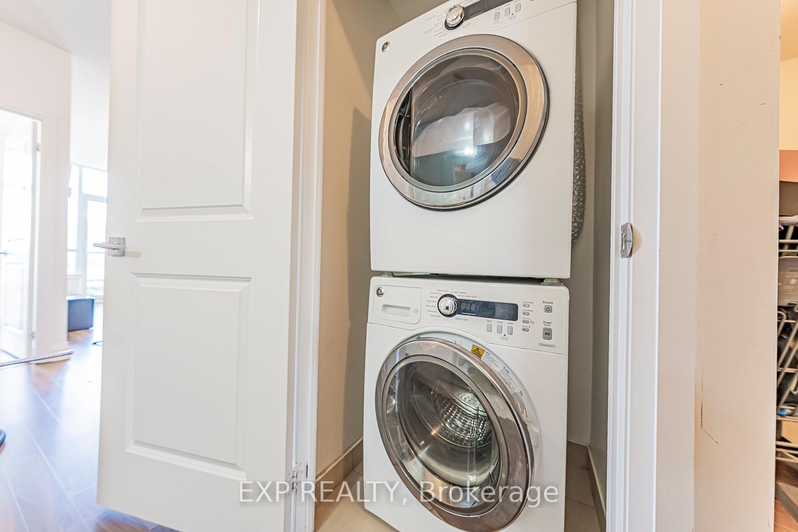 Photo 33 of Unit 308, 7167 Yonge Street, Markham, Grandview — HOMEH