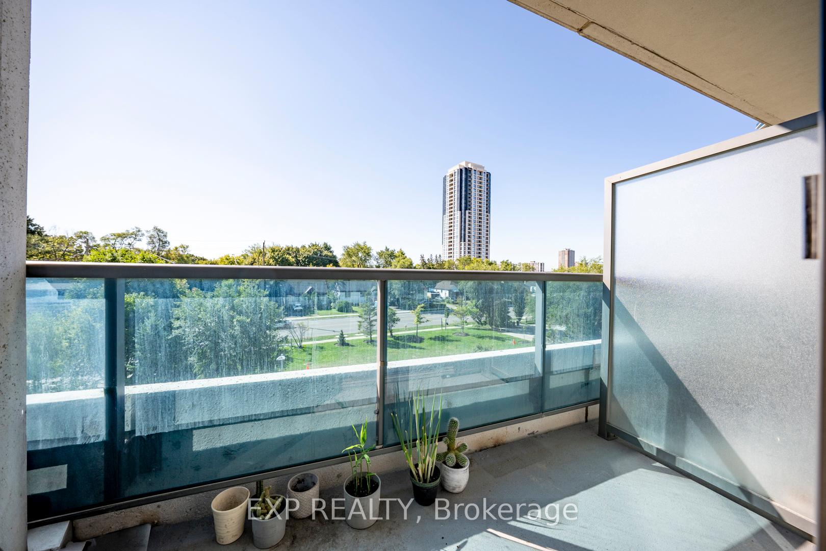 Photo 38 of Unit 308, 7167 Yonge Street, Markham, Grandview — HOMEH