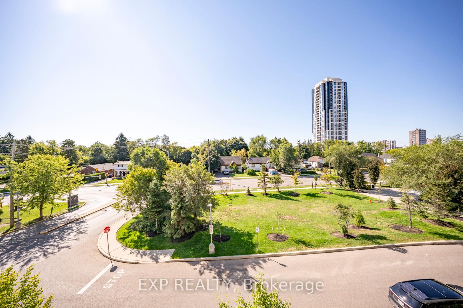 Photo 46 of Unit 308, 7167 Yonge Street, Markham, Grandview — HOMEH