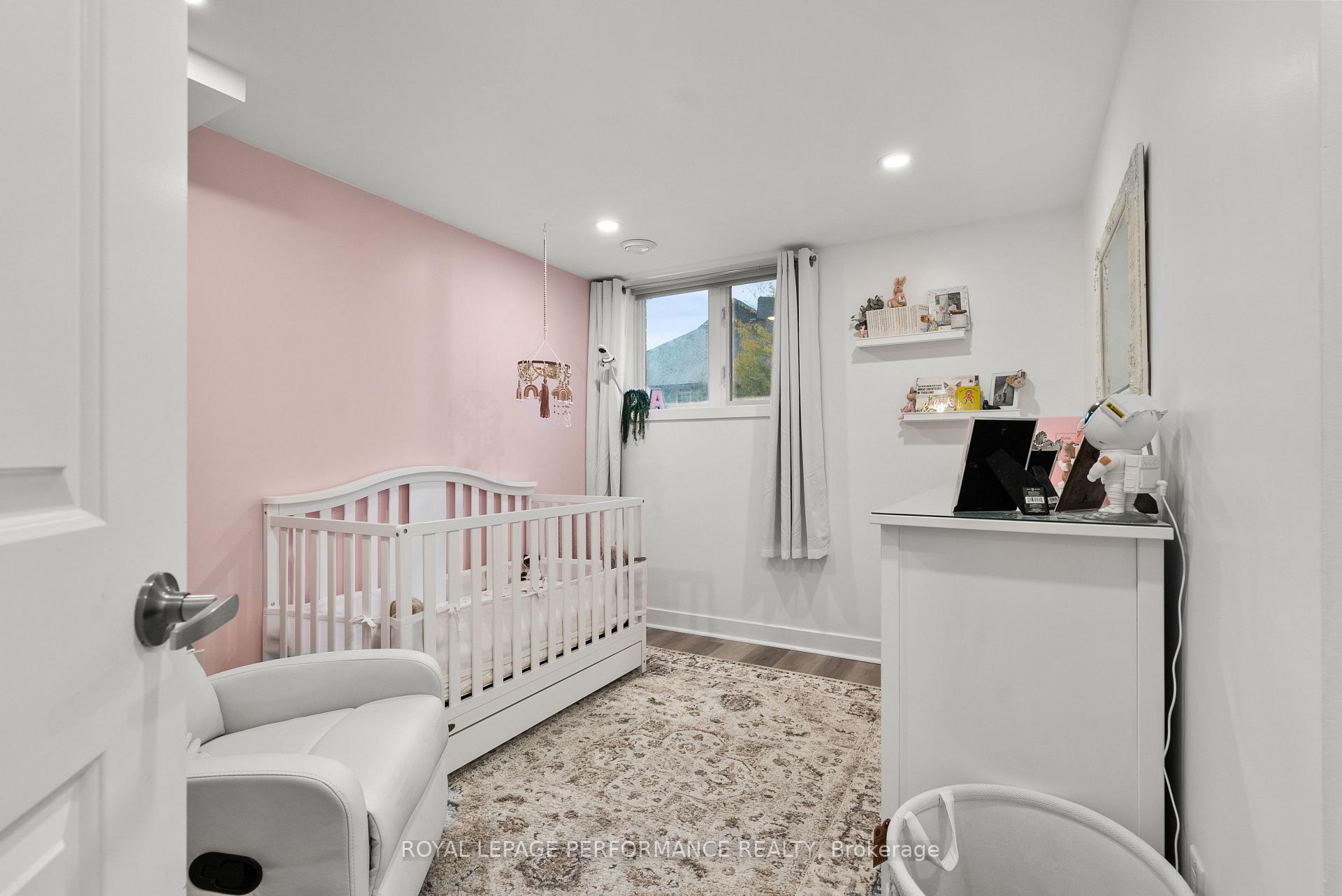 Photo 18 of Unit Unit #D, 2016 Dorima Street, Ottawa, Avalon East — HOMEH