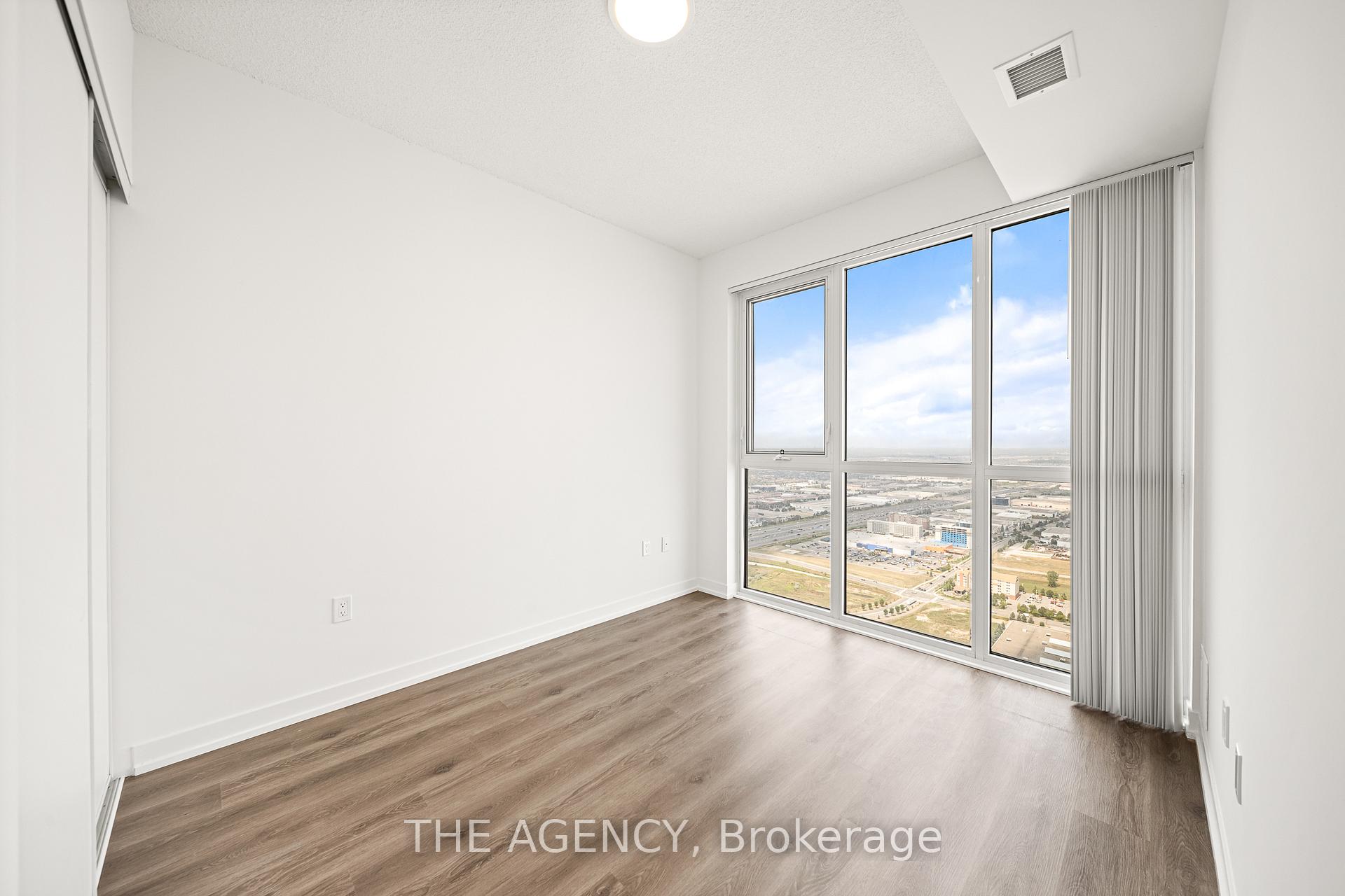 Photo 35 of Unit 6012, 225 Commerce Street, Vaughan, Vaughan Corporate Centre — HOMEH