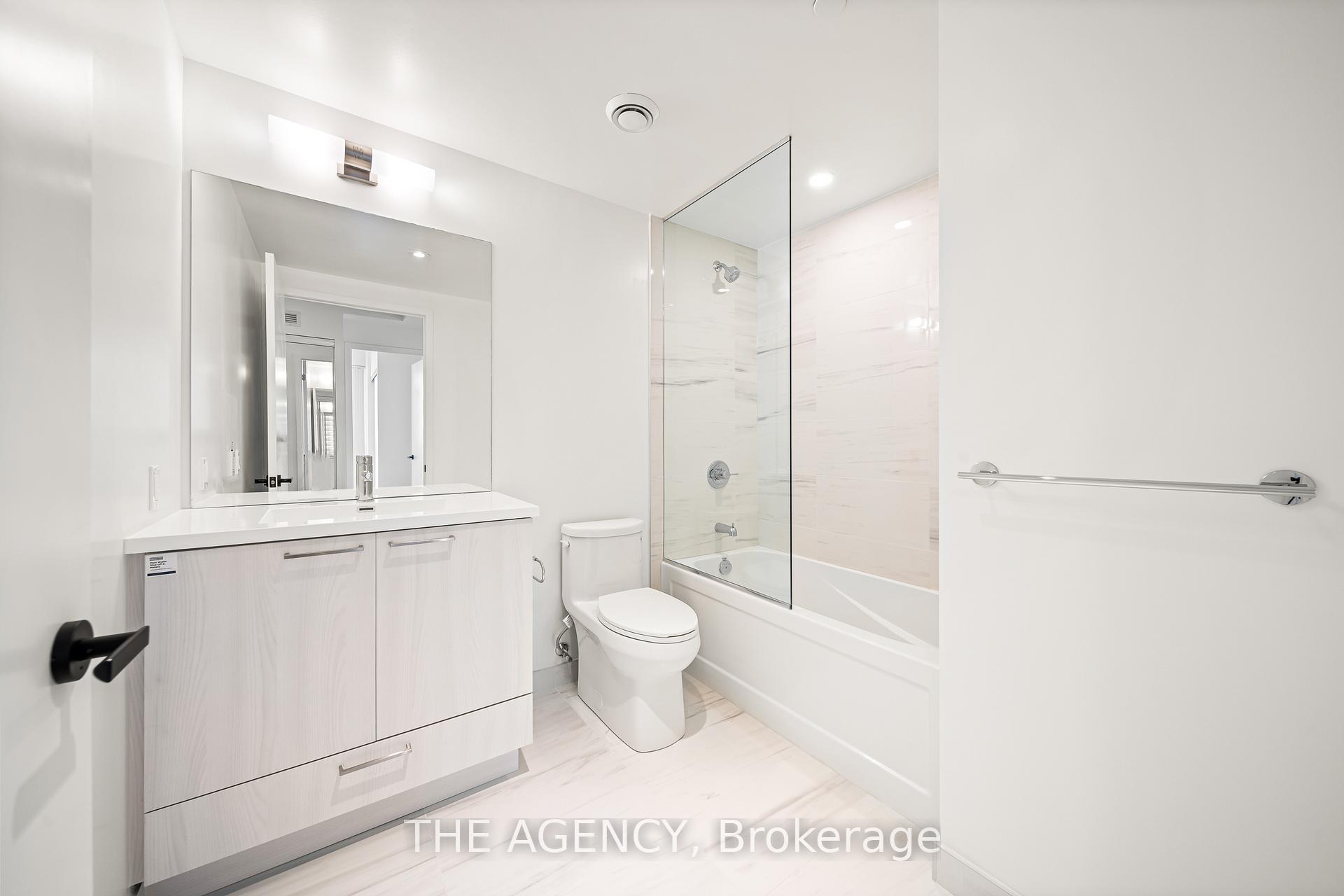 Photo 17 of Unit 6012, 225 Commerce Street, Vaughan, Vaughan Corporate Centre — HOMEH