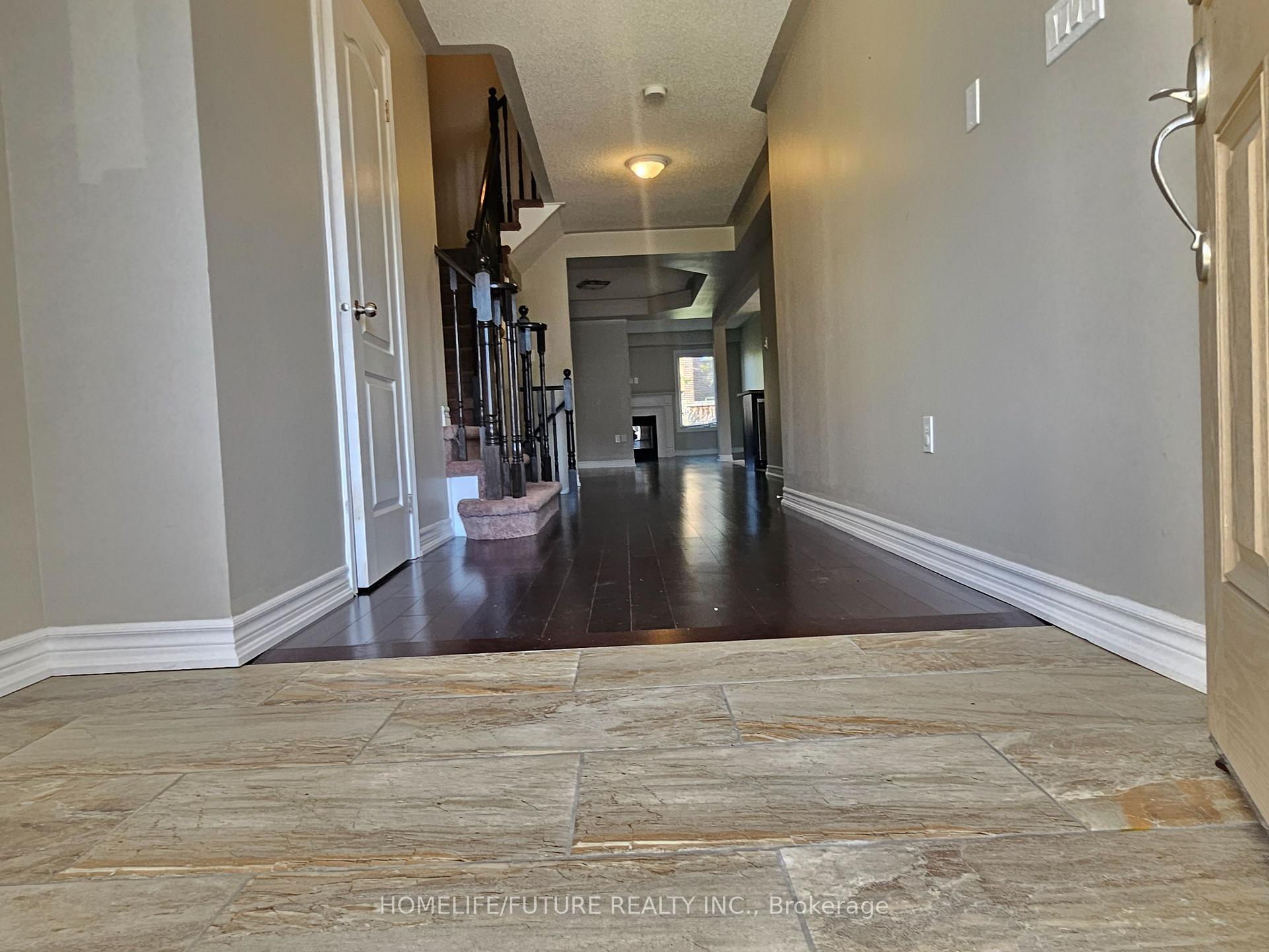 Photo 2 of Unit Main, 23 William Ingles Drive, Clarington, Courtice — HOMEH