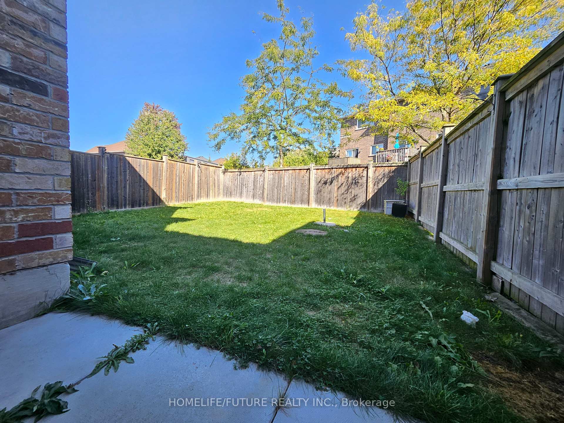 Photo 29 of Unit Main, 23 William Ingles Drive, Clarington, Courtice — HOMEH