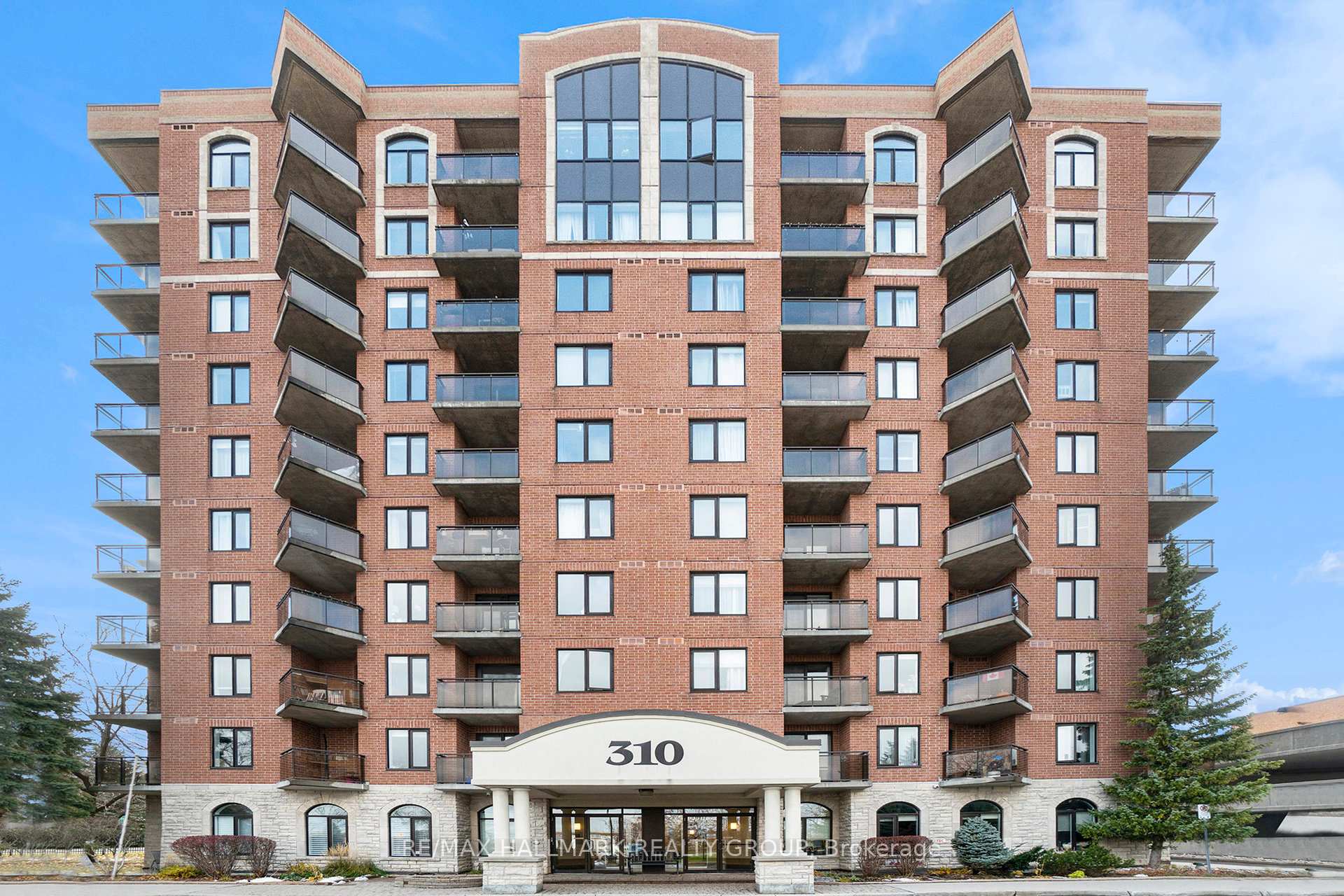 Photo 2 of Unit 8F, 310 Central Park Drive, Ottawa, Central Park — HOMEH