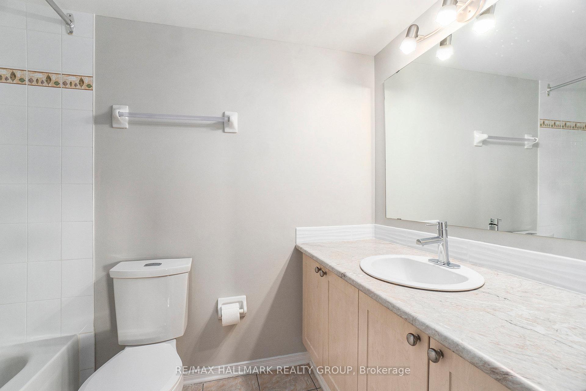 Photo 11 of Unit 8F, 310 Central Park Drive, Ottawa, Central Park — HOMEH
