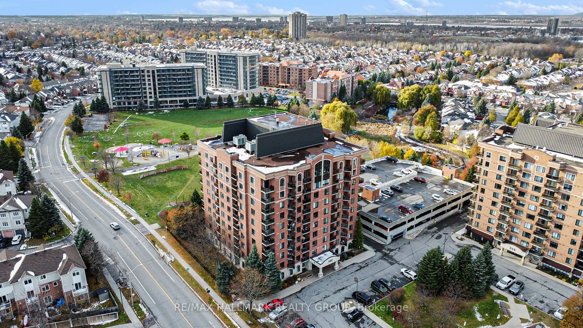 Photo 26 of Unit 8F, 310 Central Park Drive, Ottawa, Central Park — HOMEH
