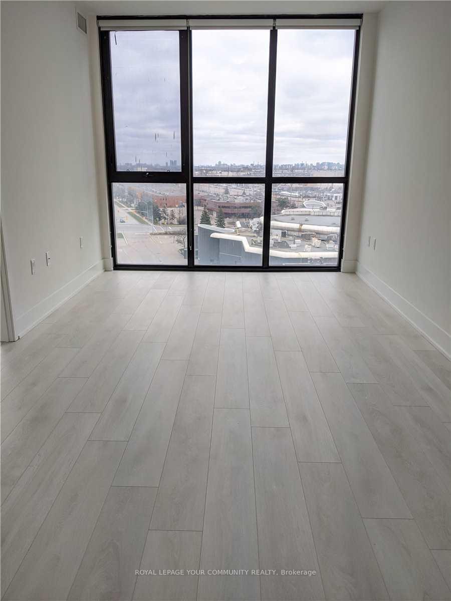 Photo 6 of Unit 810, 2908 Highway 7 Avenue, Vaughan, Concord — HOMEH