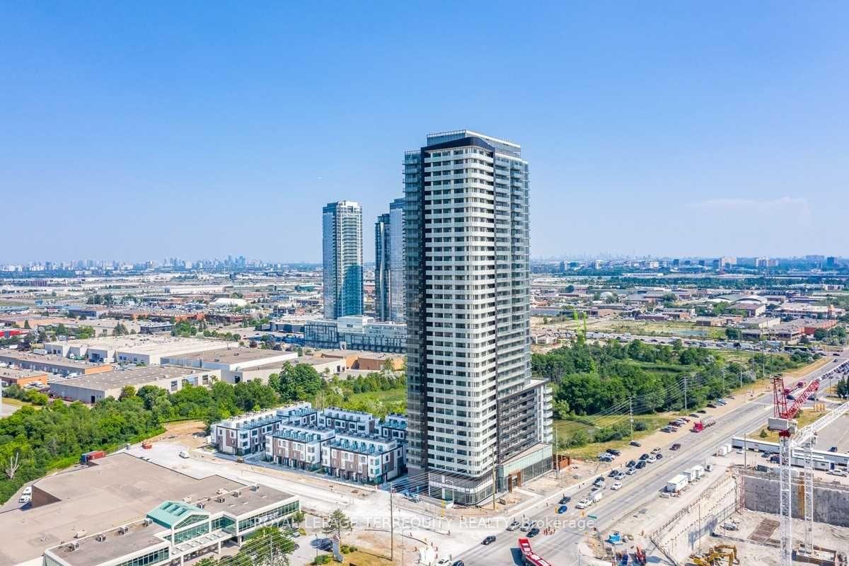 Front of Unit 3117, 7895 Jane Street
