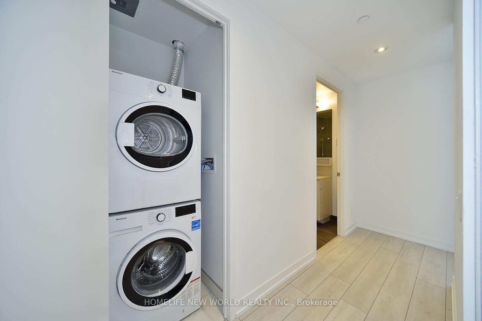 Photo 8 of Unit 3006, 5 Buttermill Avenue, Vaughan, Vaughan Corporate Centre — HOMEH