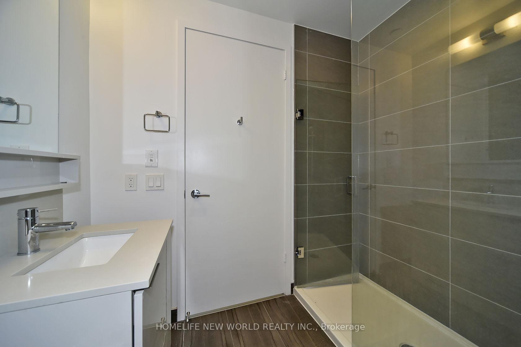 Photo 10 of Unit 3006, 5 Buttermill Avenue, Vaughan, Vaughan Corporate Centre — HOMEH