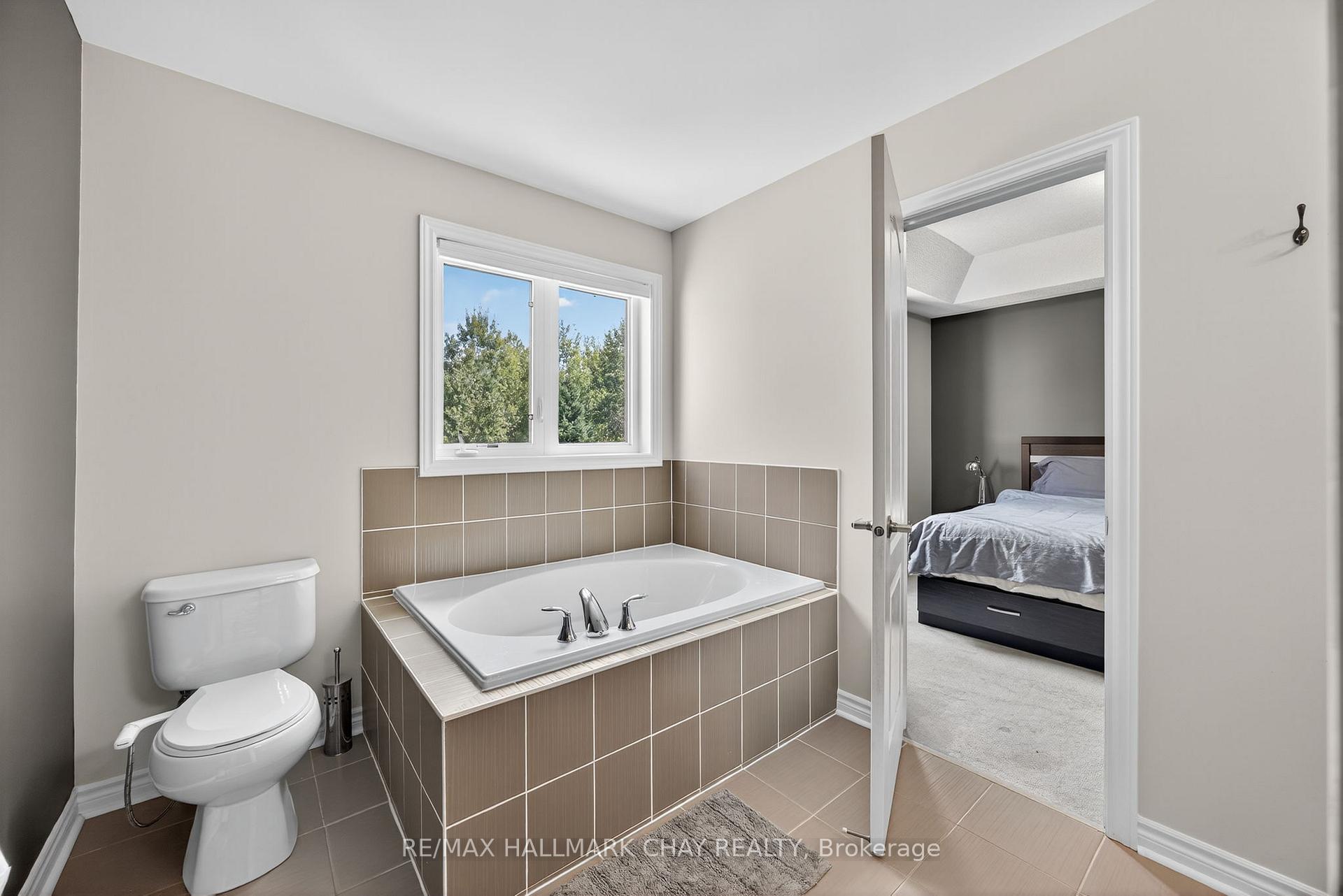 Photo 18 of 115 Collier Crescent, Essa, Angus — HOMEH