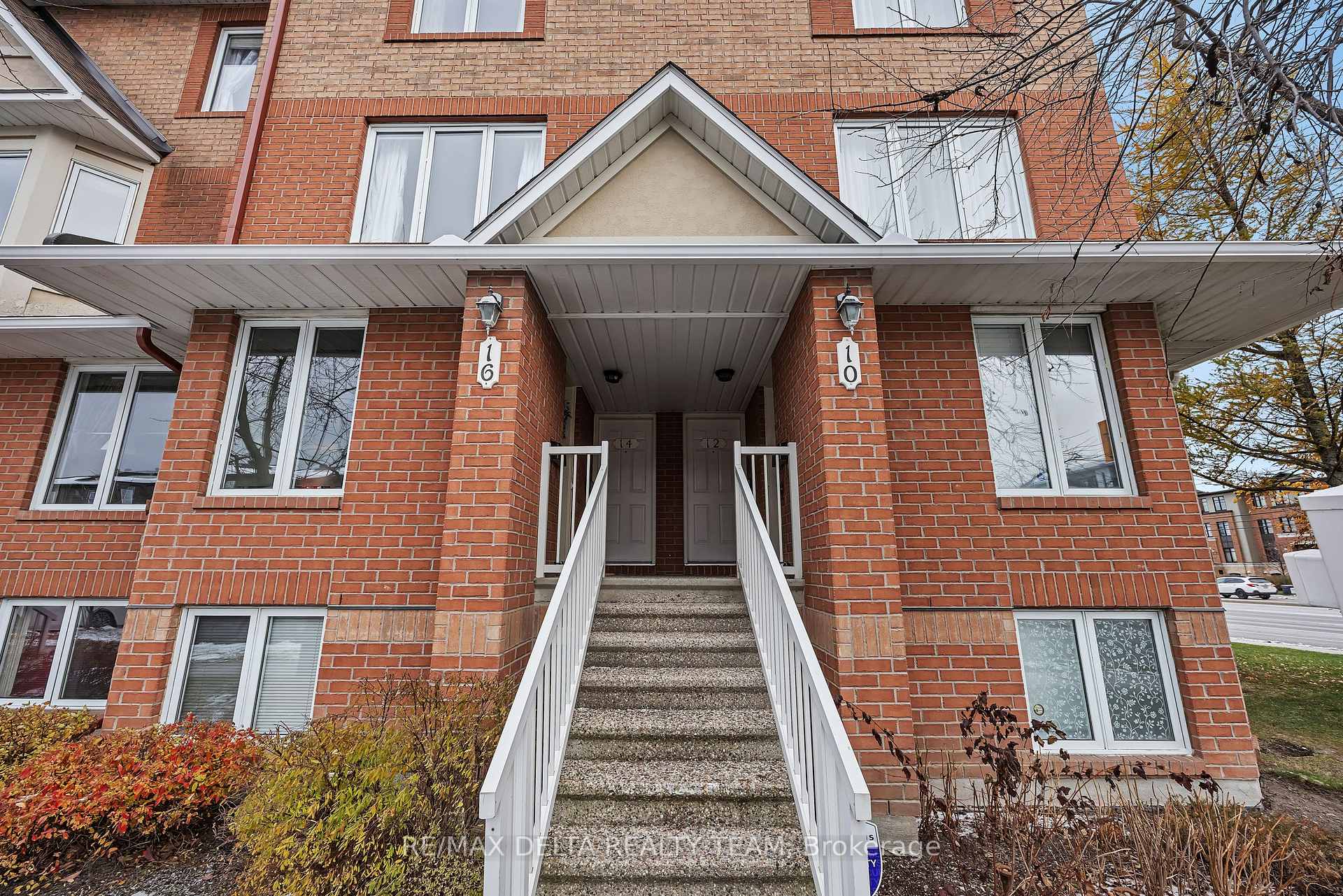 Photo 1 of 14 Lakepointe Drive, Ottawa, Avalon East — HOMEH