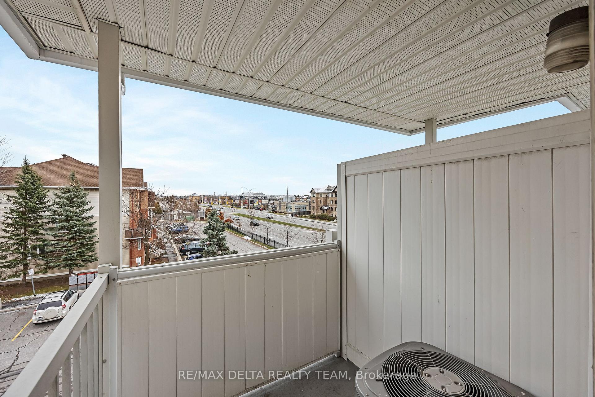 Photo 18 of 14 Lakepointe Drive, Ottawa, Avalon East — HOMEH