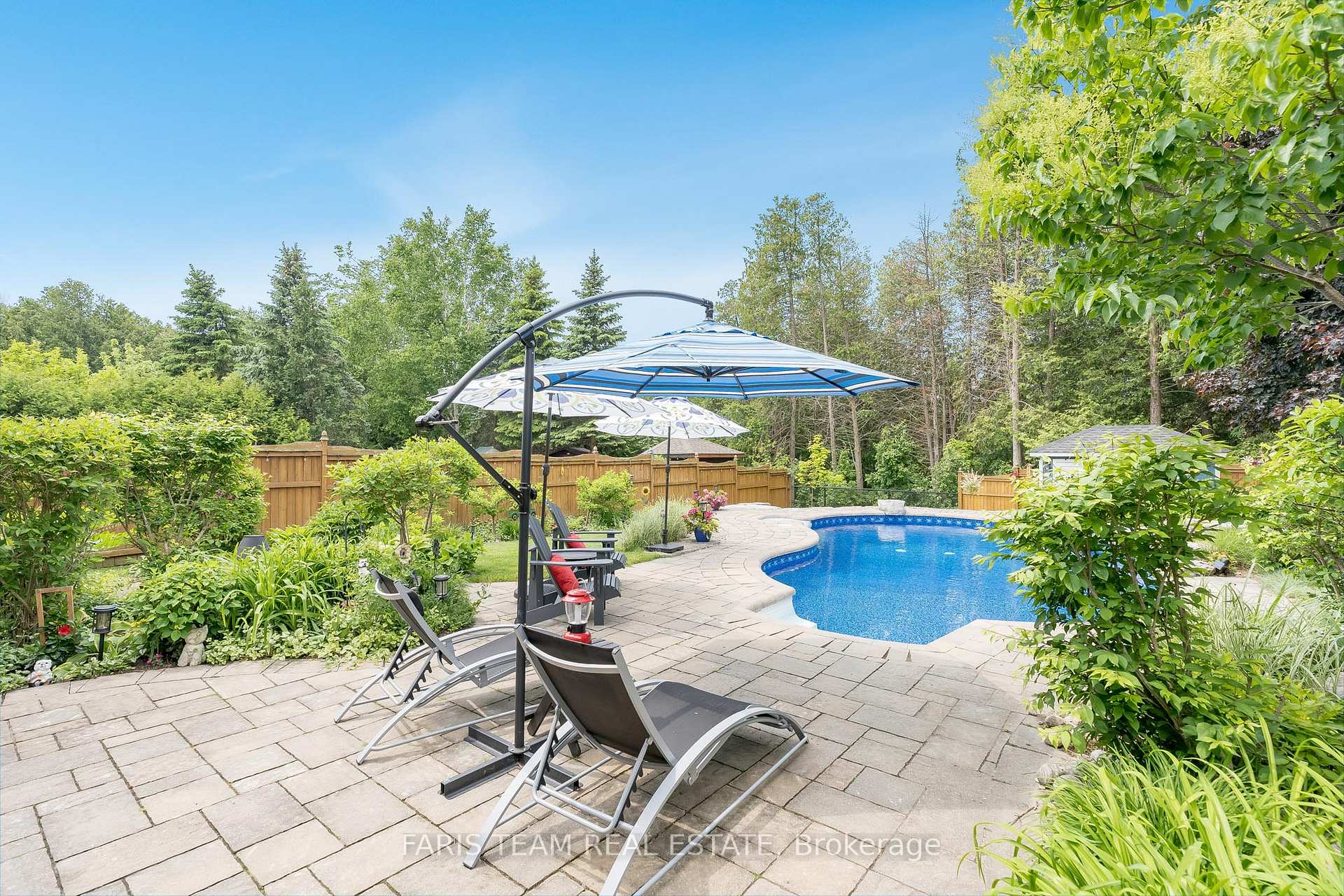 Photo 25 of 302 Cox Mill Road, Barrie, Bayshore — HOMEH