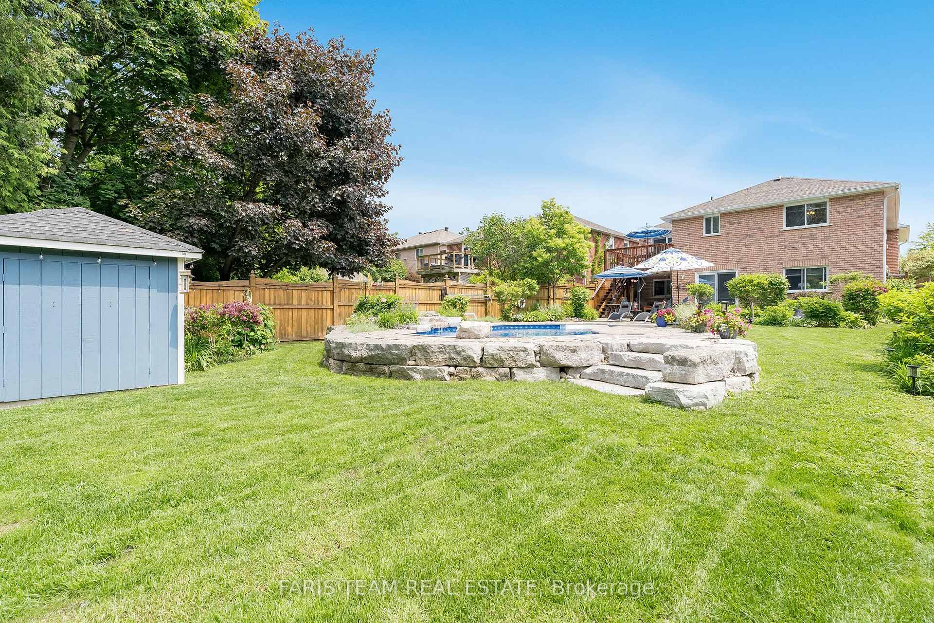 Photo 28 of 302 Cox Mill Road, Barrie, Bayshore — HOMEH