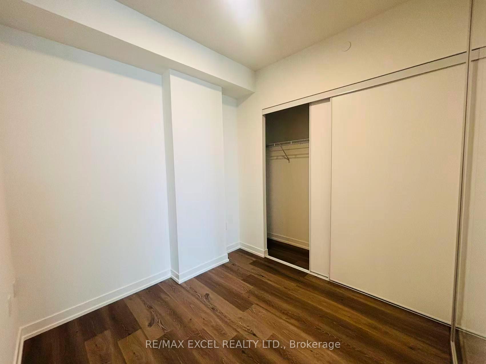 Photo 13 of Unit 3906, 28 Interchange Way, Vaughan, Vaughan Corporate Centre — HOMEH