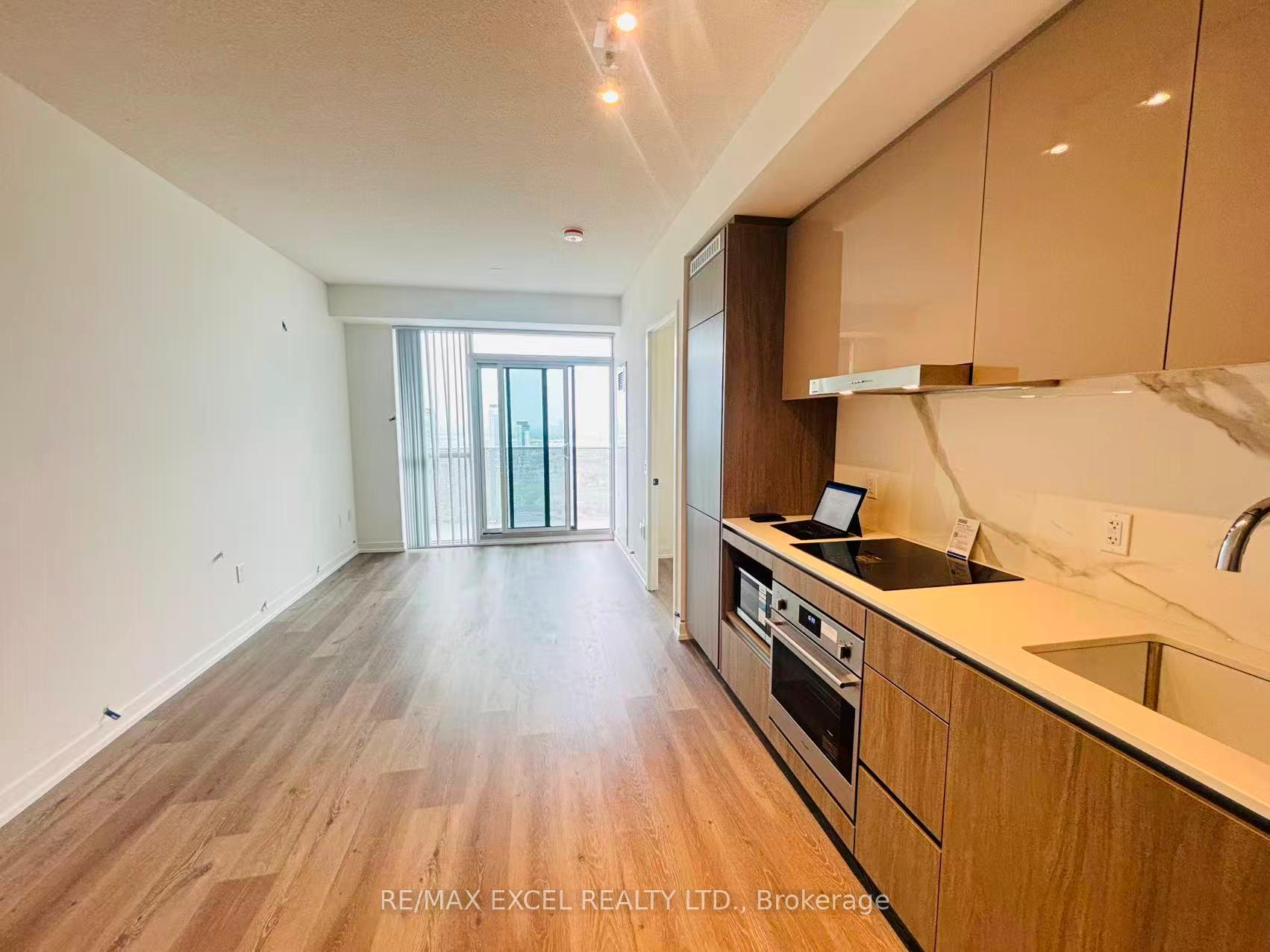 Photo 24 of Unit 3906, 28 Interchange Way, Vaughan, Vaughan Corporate Centre — HOMEH