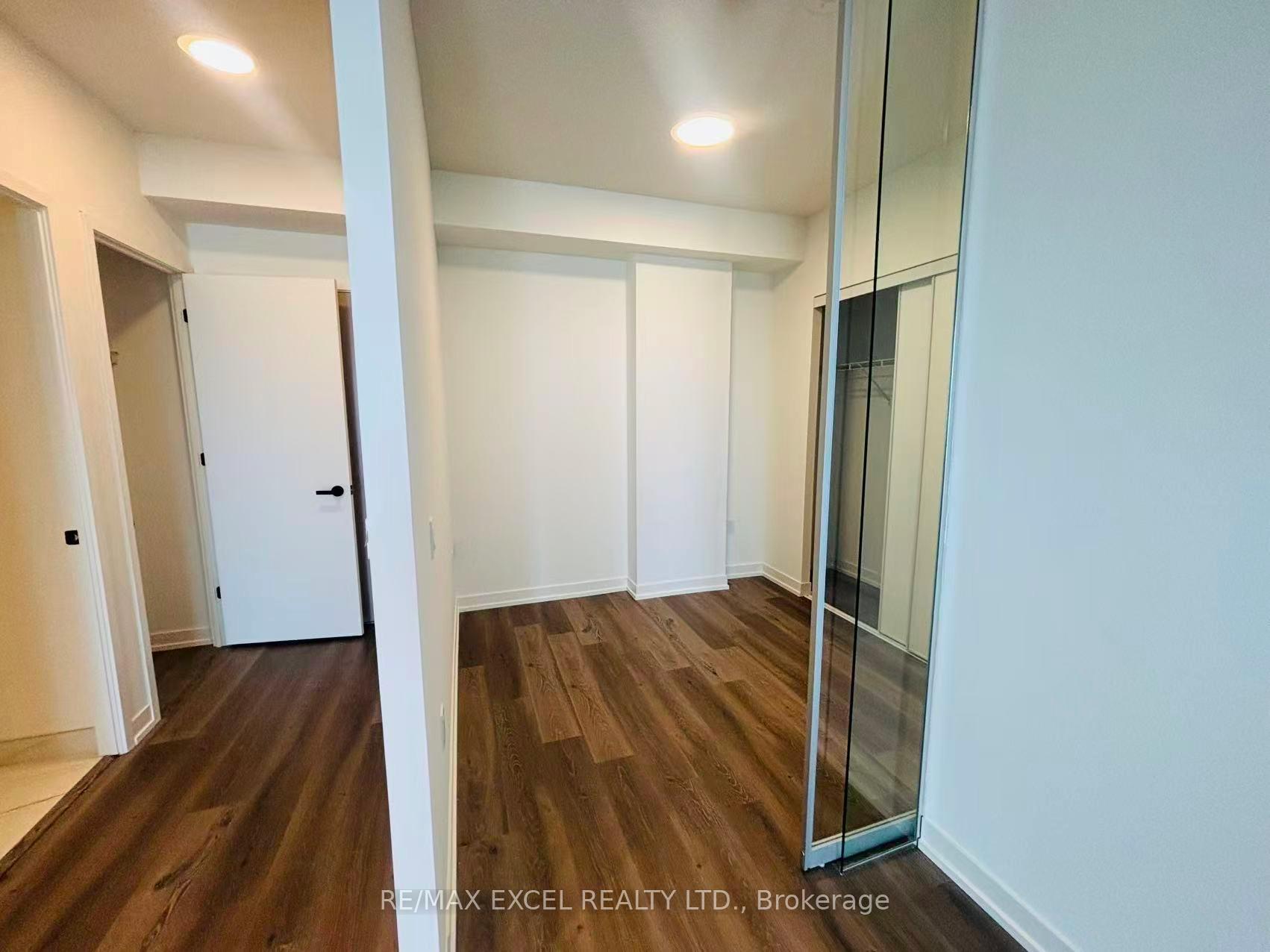 Photo 31 of Unit 3906, 28 Interchange Way, Vaughan, Vaughan Corporate Centre — HOMEH