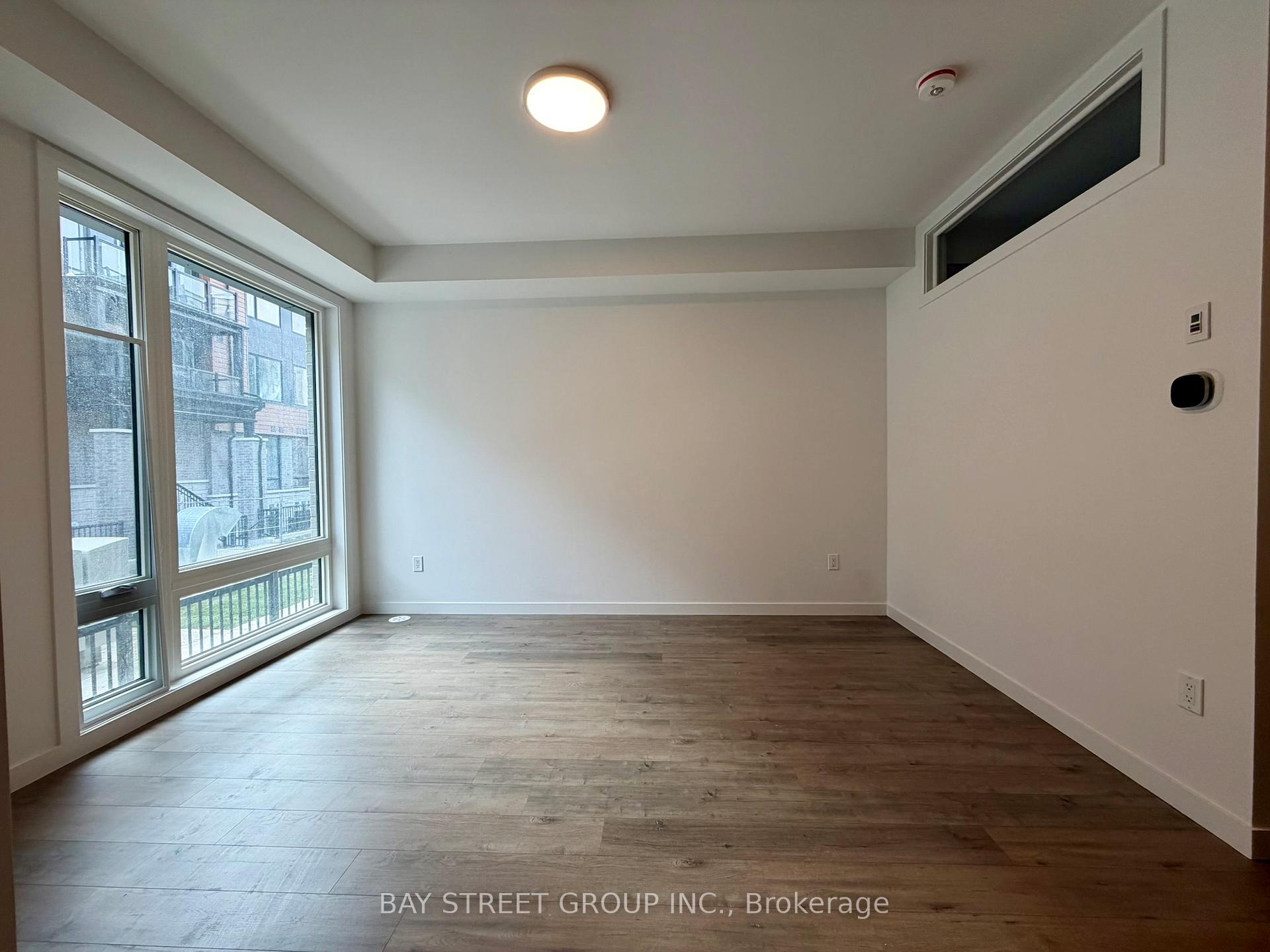 Photo 5 of Unit 20, 113 Marydale Avenue, Markham, Middlefield — HOMEH