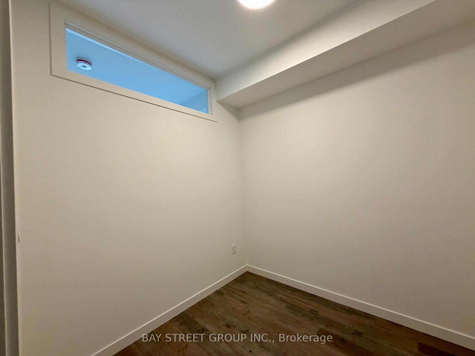 Photo 9 of Unit 20, 113 Marydale Avenue, Markham, Middlefield — HOMEH